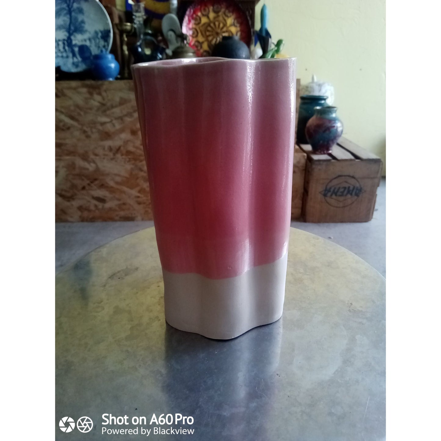 Vase Asymétrique En Céramique Rose & Blanc Fait Main Par Chloé Céramique