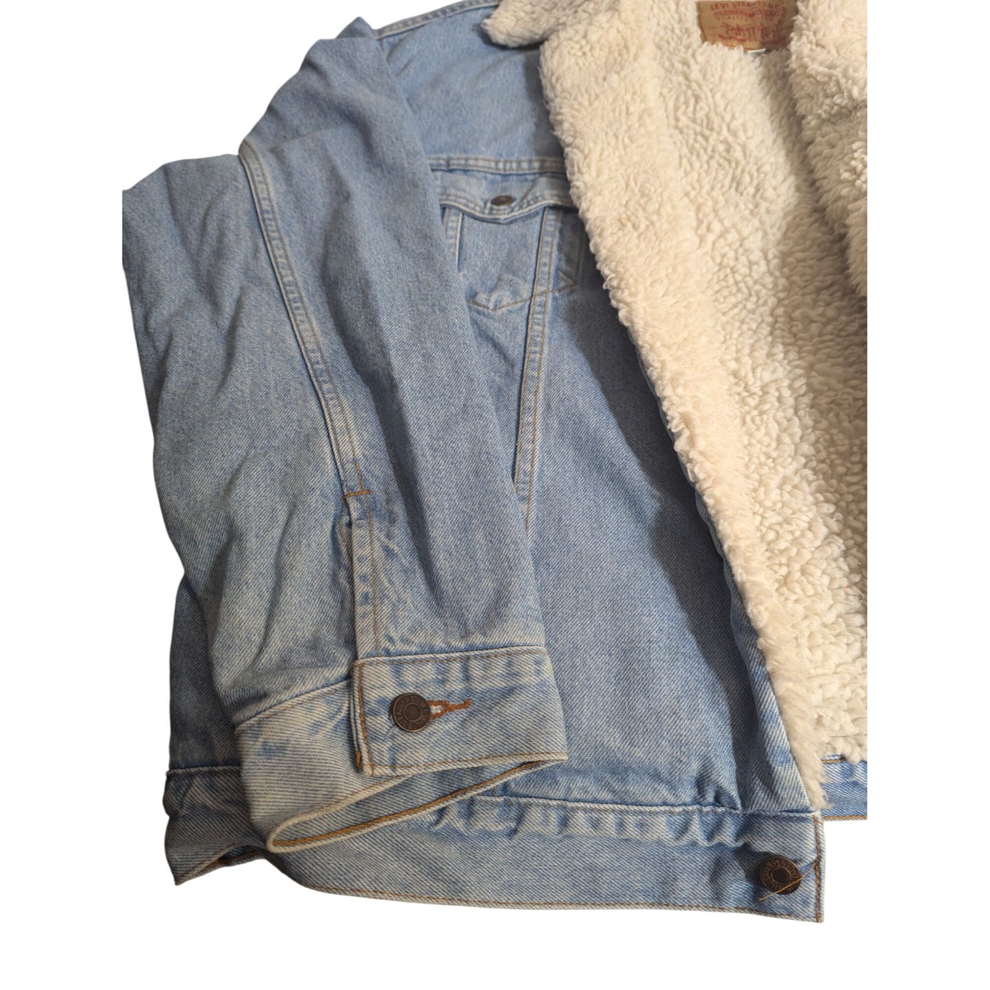 Levis Vintage Sherpa-Lined Denim Jacket XL