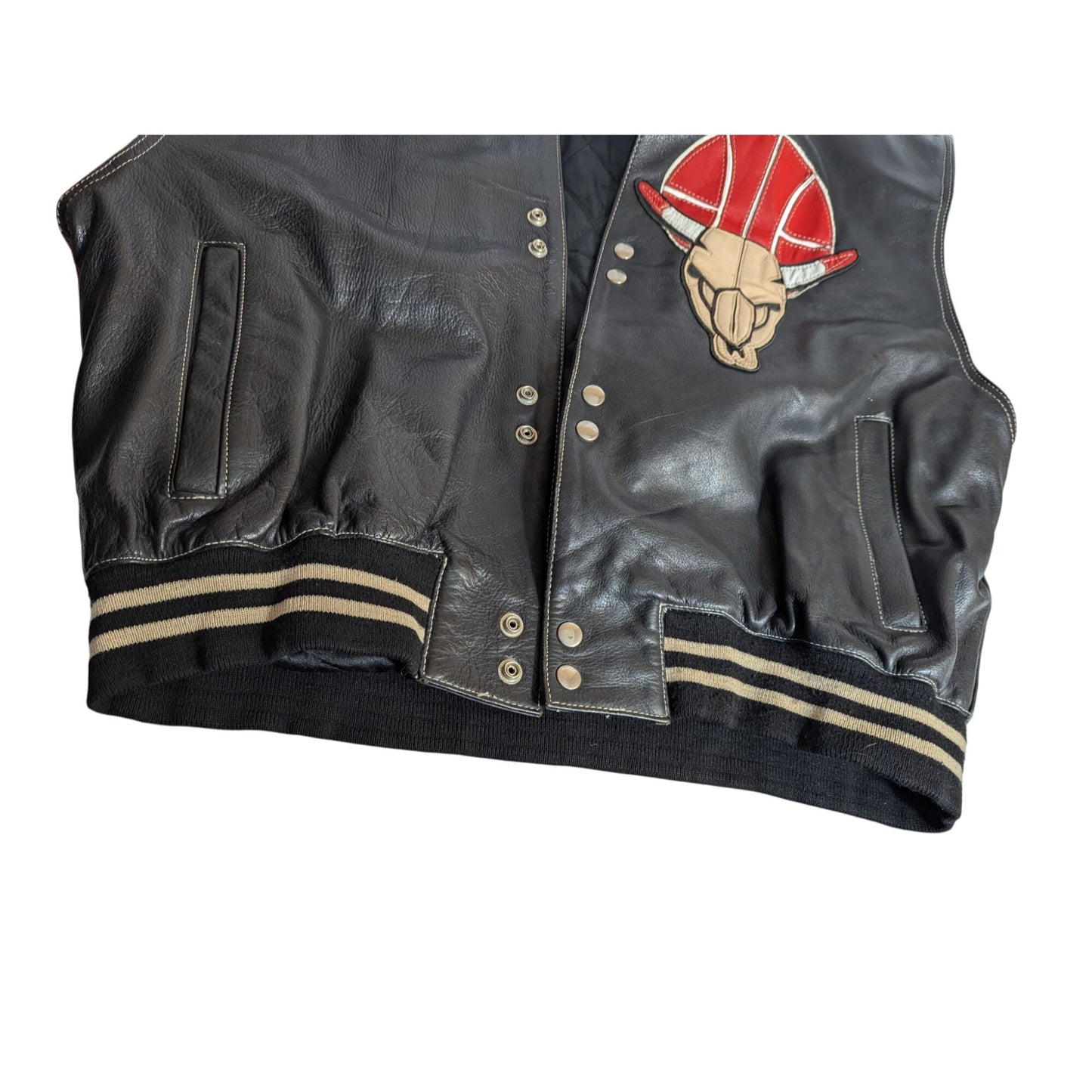 Veste de basket-ball universitaire vintage Howie & Sons XXL en cuir noir avec patch Red Bull