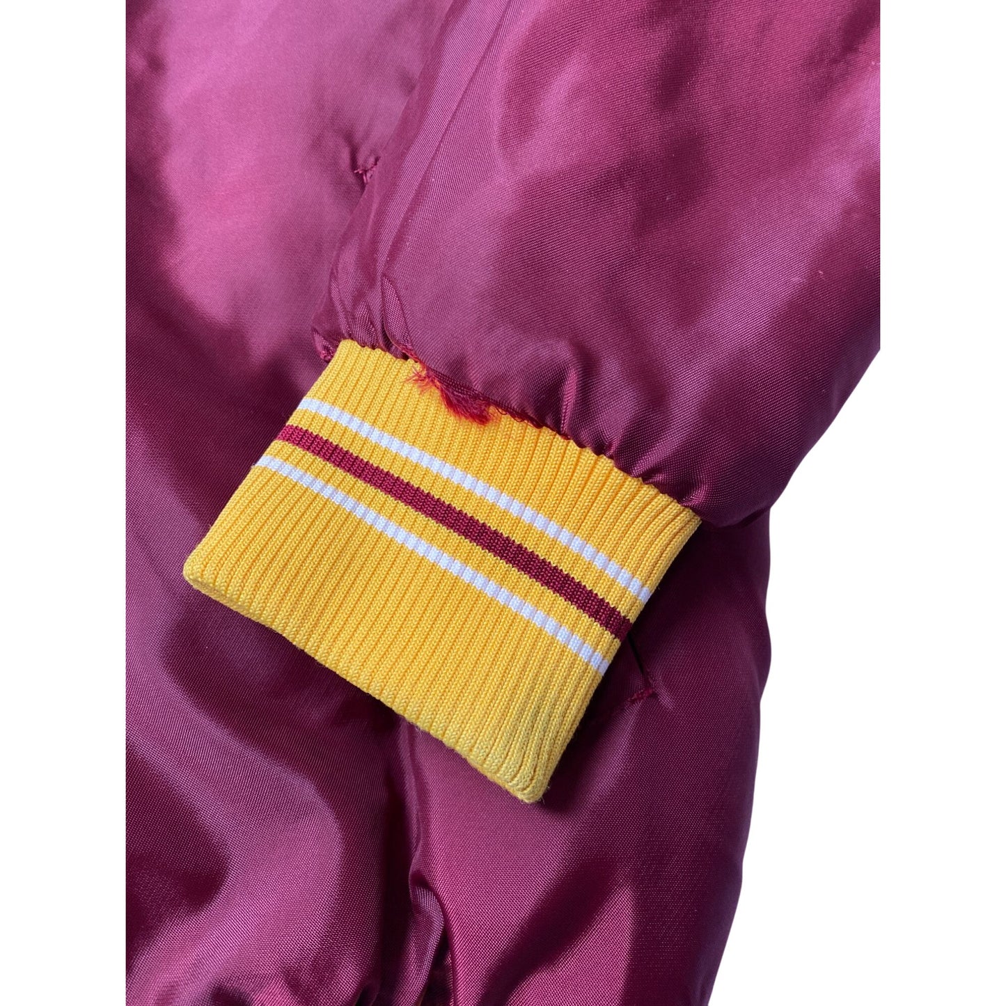 Veste en satin bordeaux et jaune des Redskins de Washington, tenue NFL