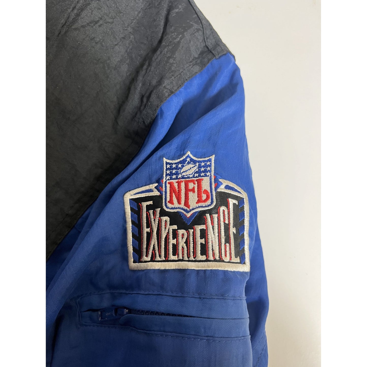 Veste réversible vintage des Patriots avec logo de l'équipe et lettrage brodé