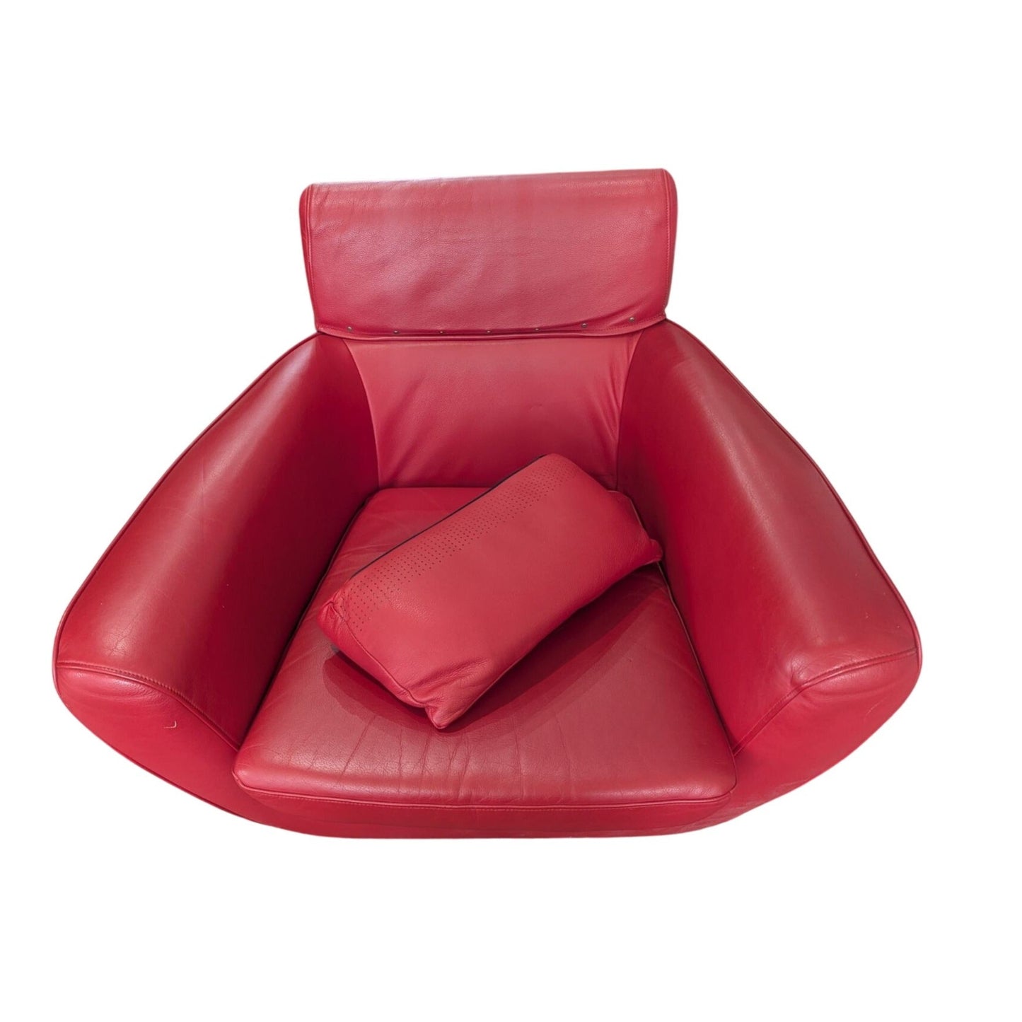 Paire De Fauteuils Ligne Roset Rouge En Cuir Avec Piètement Acier Chromé & Clouté 80cm/80cm/85cm