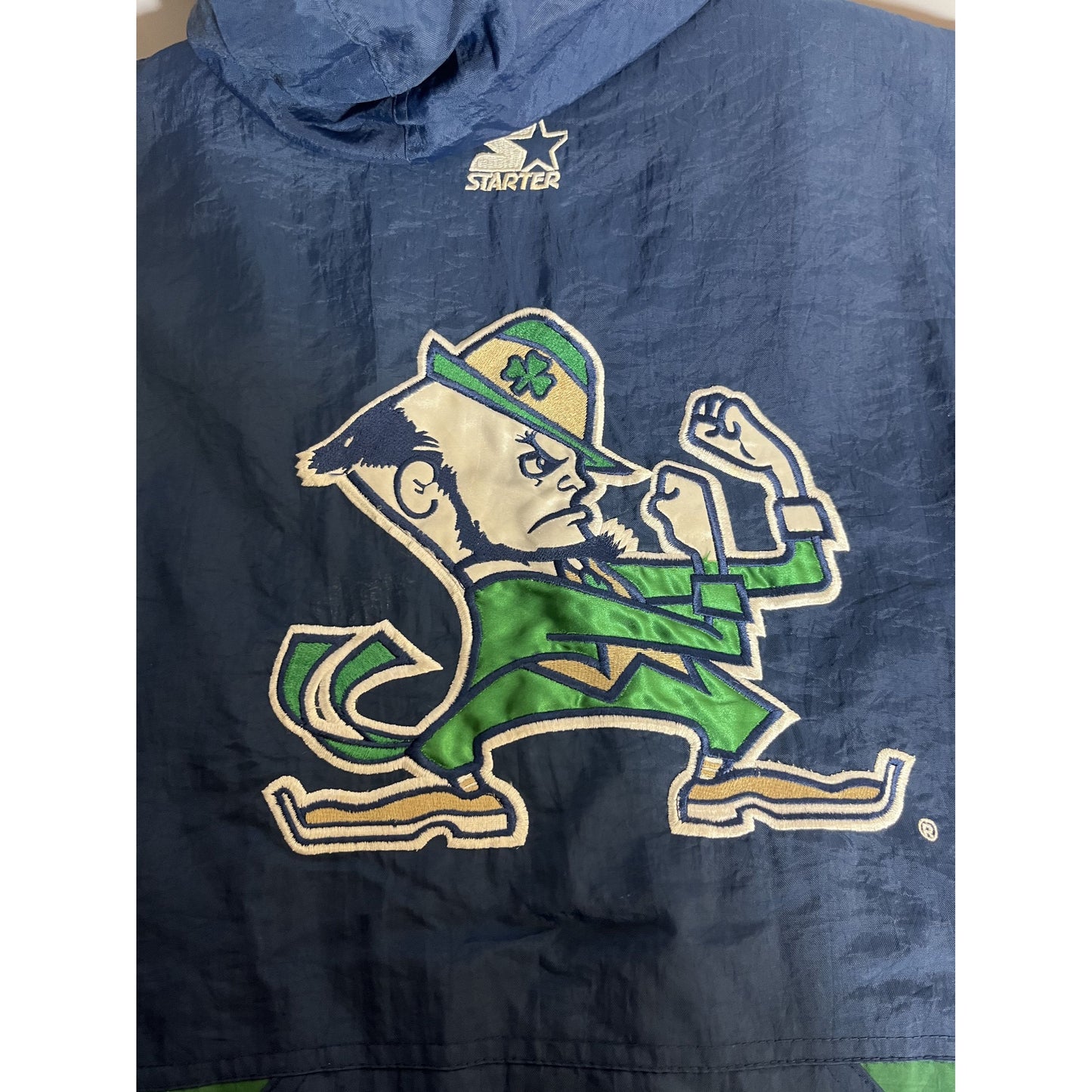 Veste de départ Notre Dame Fighting Irish XL Bleu marine et vert Manteau à capuche matelassé en nylon vintage des années 90