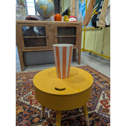 Vase en céramique rayé orange et blanc 21 cm de haut, décoration d'intérieur