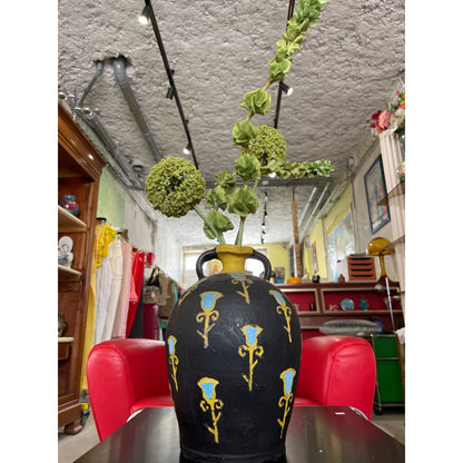 Vase En Terre Cuite Noir Peint À La Main Avec Motifs Jaunes Et Bleus