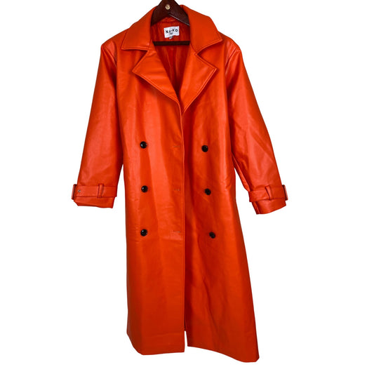 NA-KD Trench-coat long orange en similicuir à double boutonnage pour femme avec ceinture et boucle